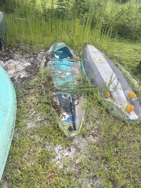 Closer look at one of the kayaks!! This house is advertised as providing this outdoor space and equipment. What a dissapointment.