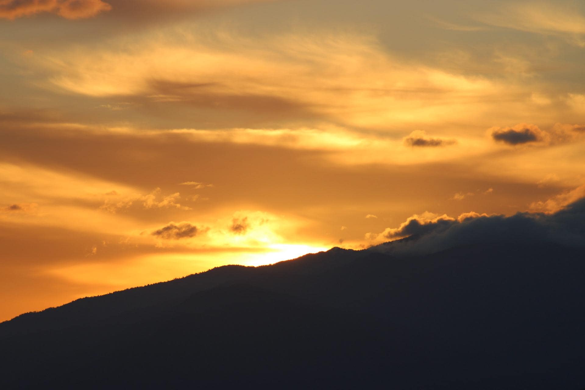 Sunrise again. 
