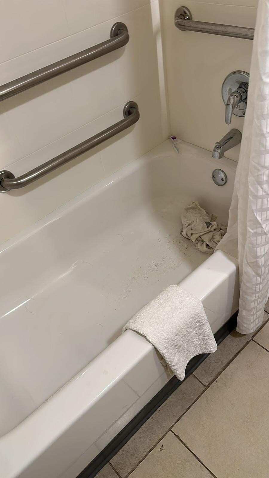 Dirty bathroom