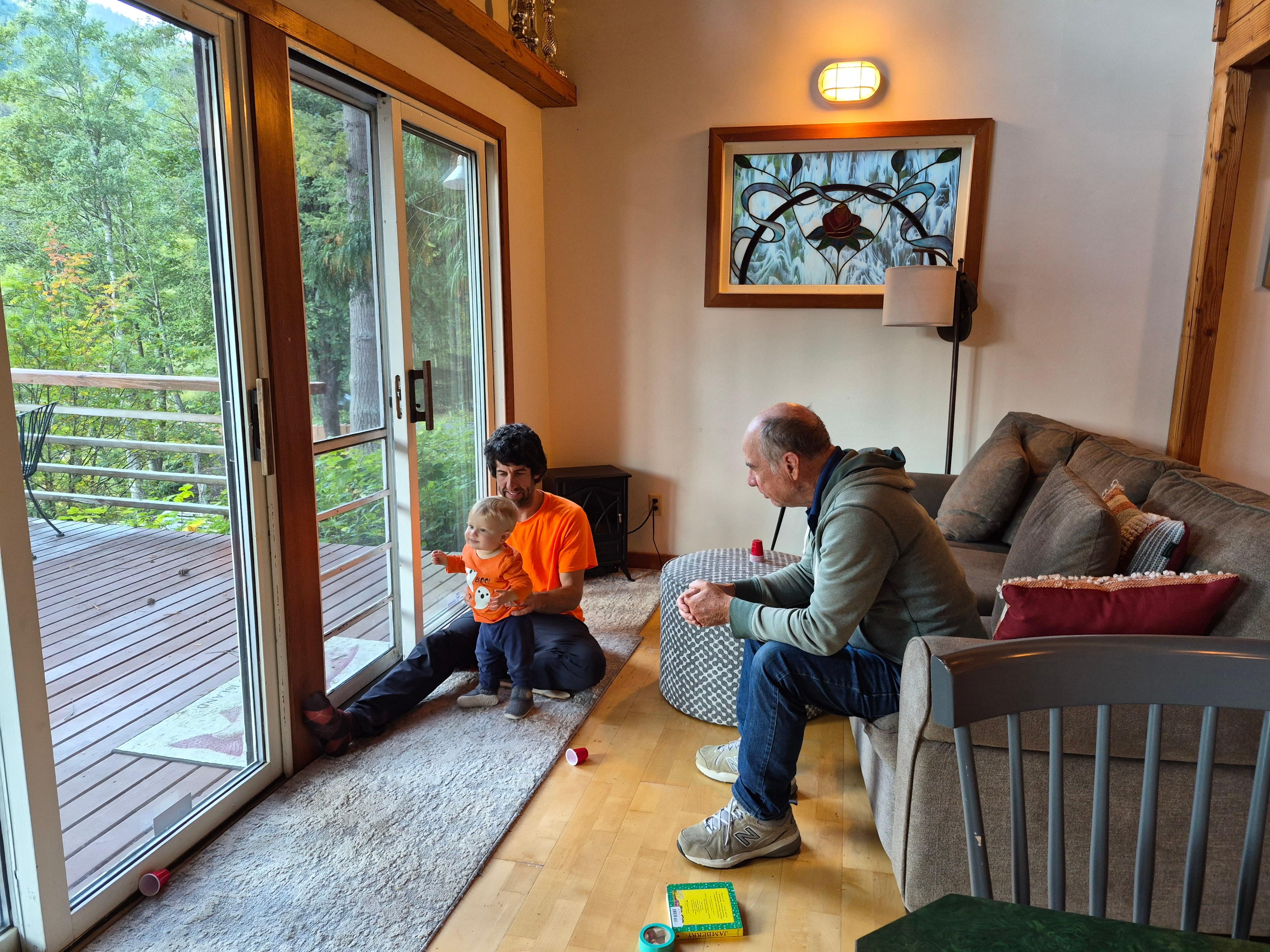 Such a cozy living area!