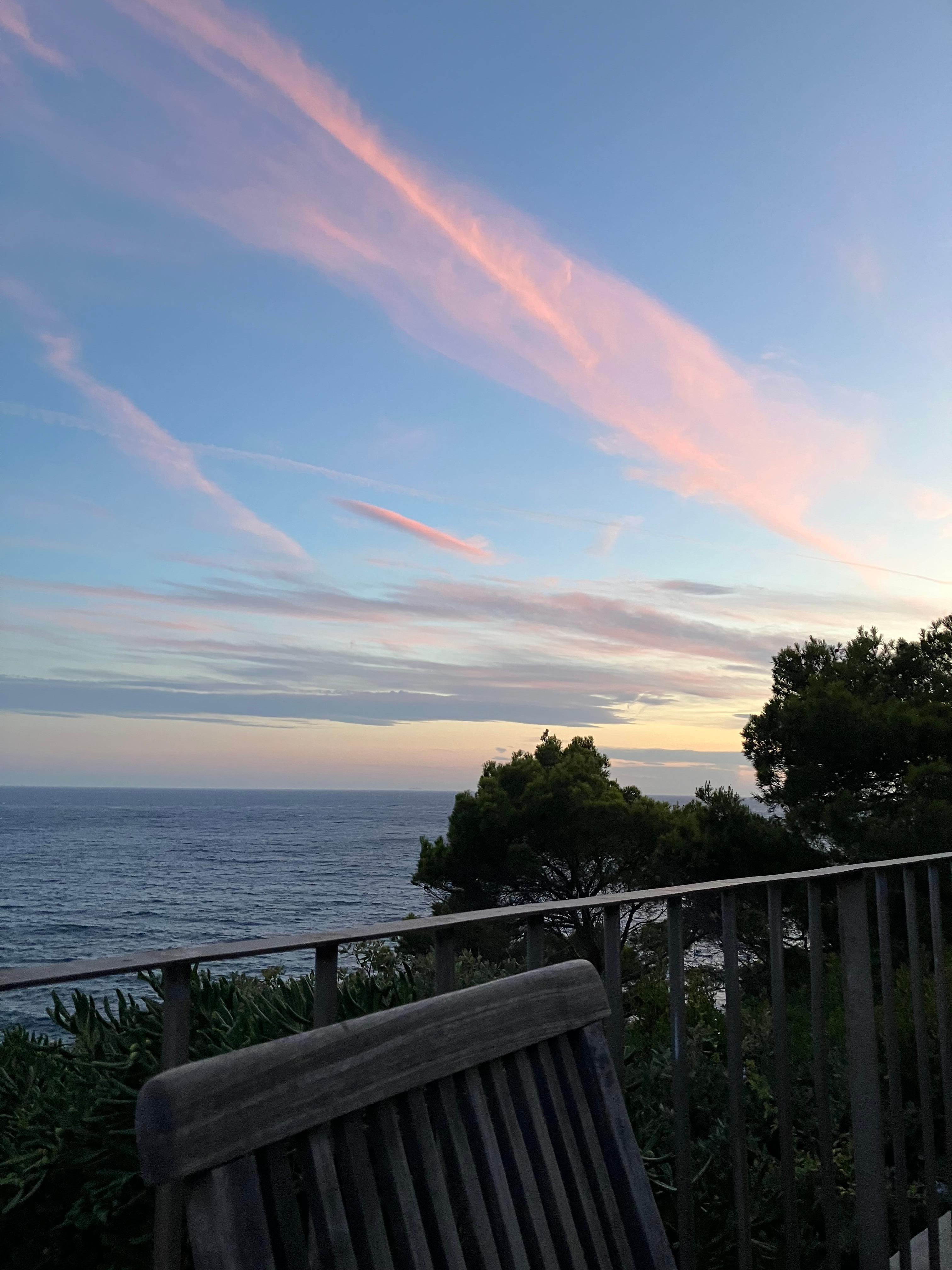 Vue de la terrasse soleil couchant