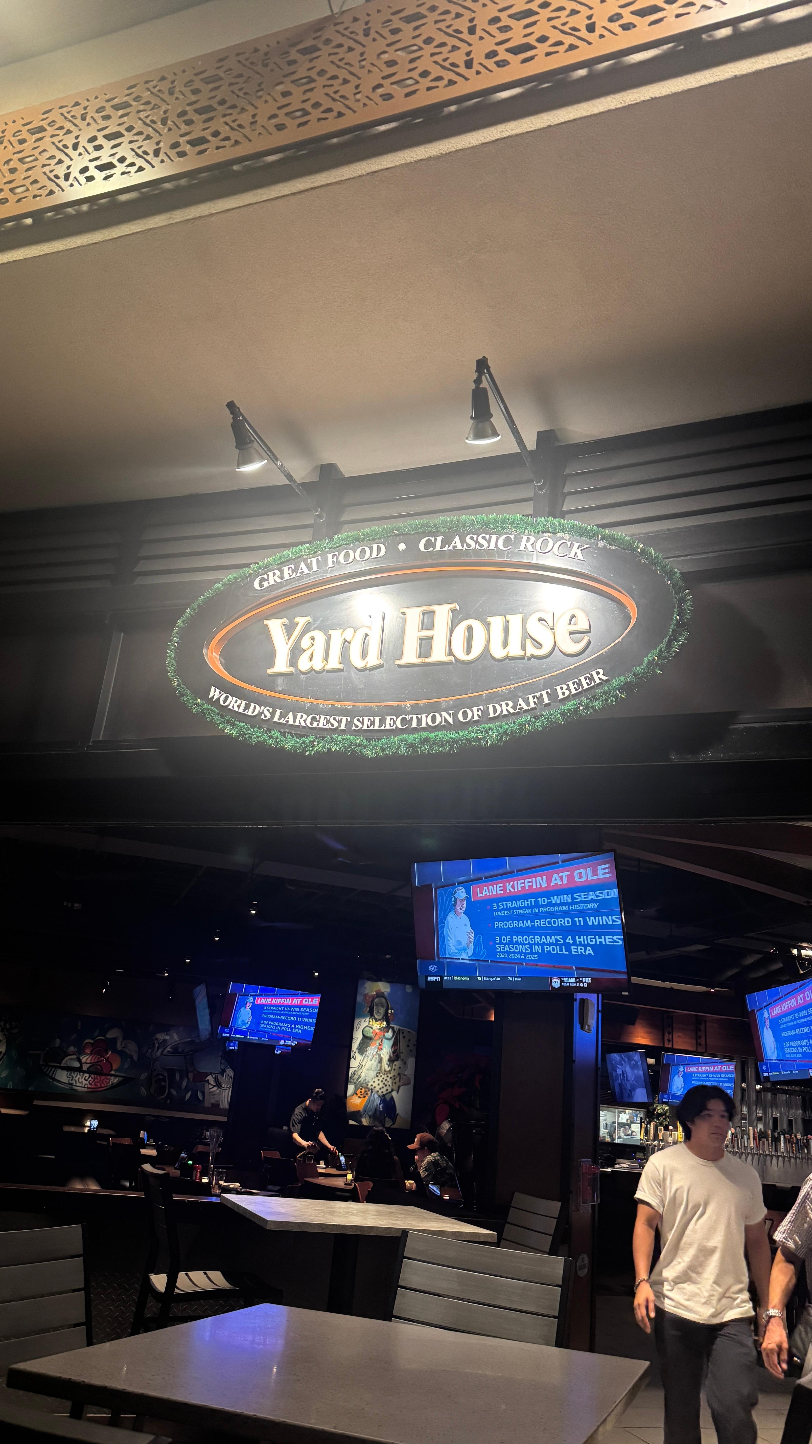 ルームカードを見せると10%オフで食べれました。

美味しかったです^_^