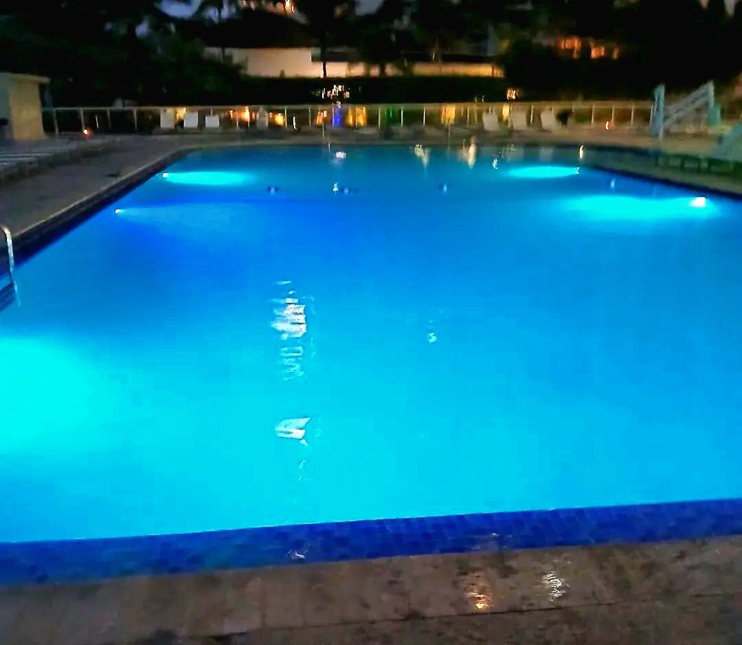 Pool at night 