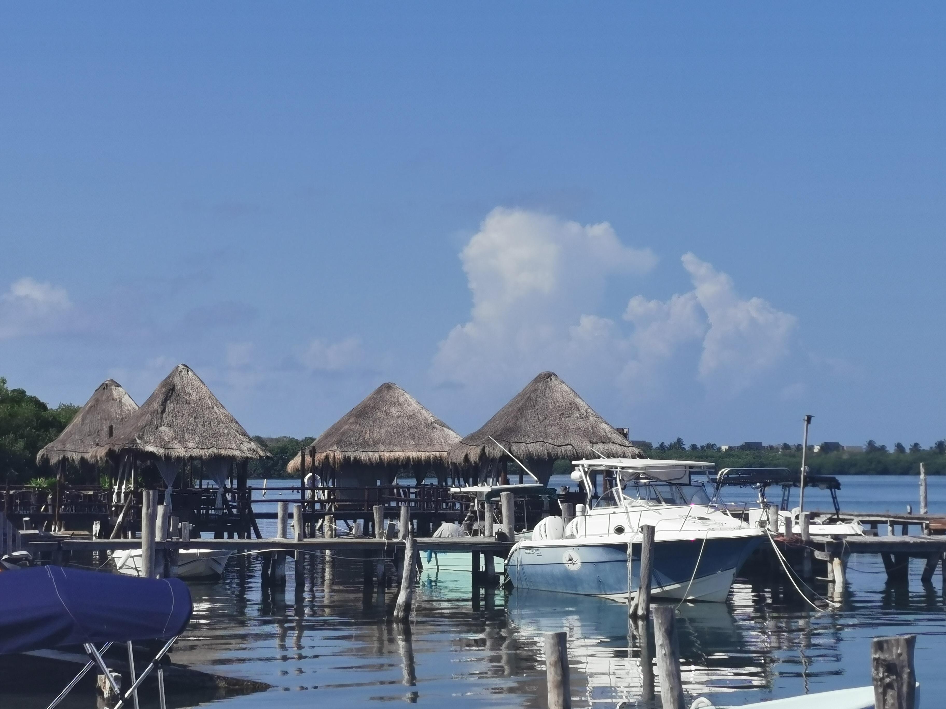 Lagoon marina and restaurants across the streets. Worth a visit!
