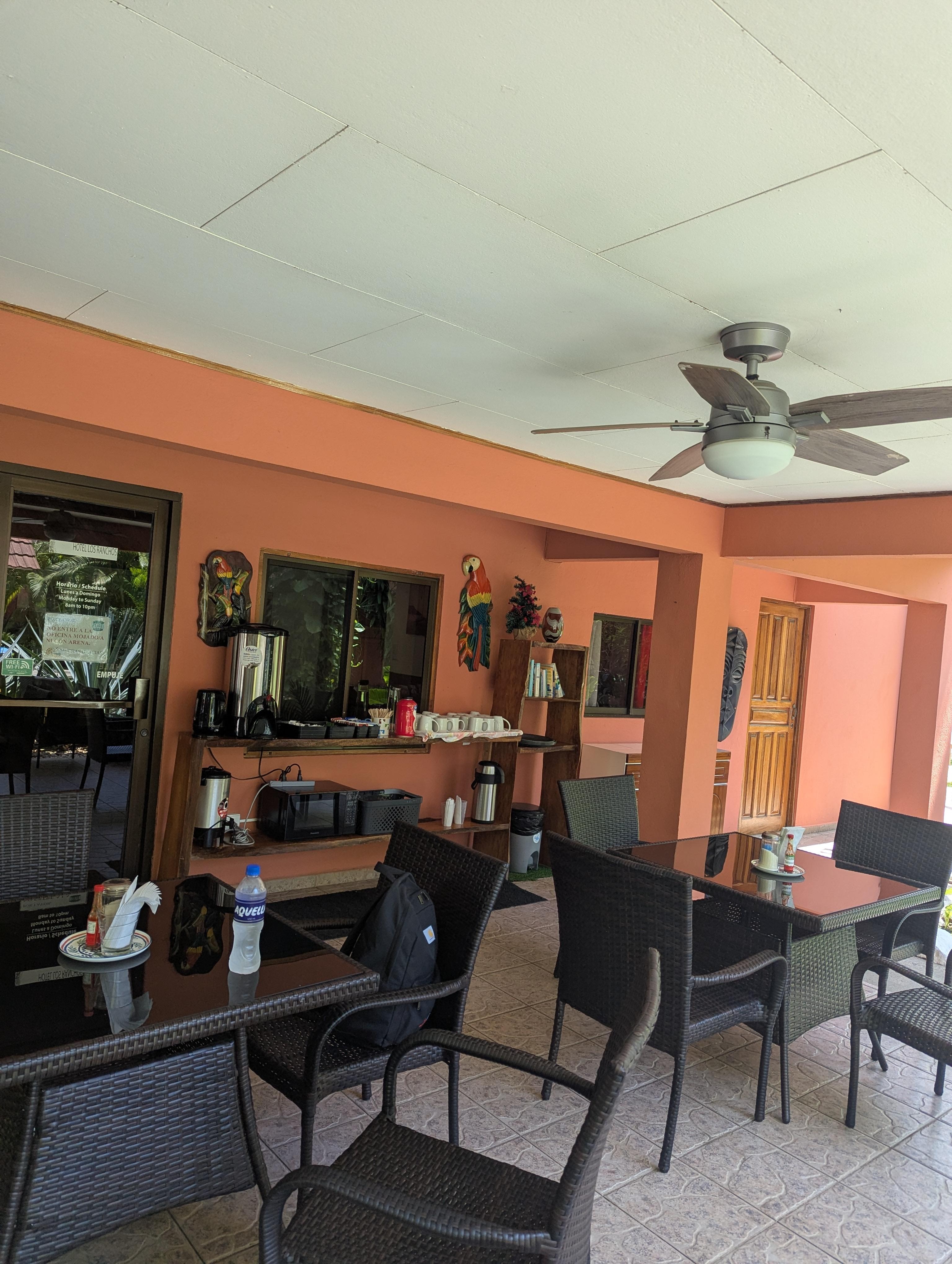 Breakfast and coffee area