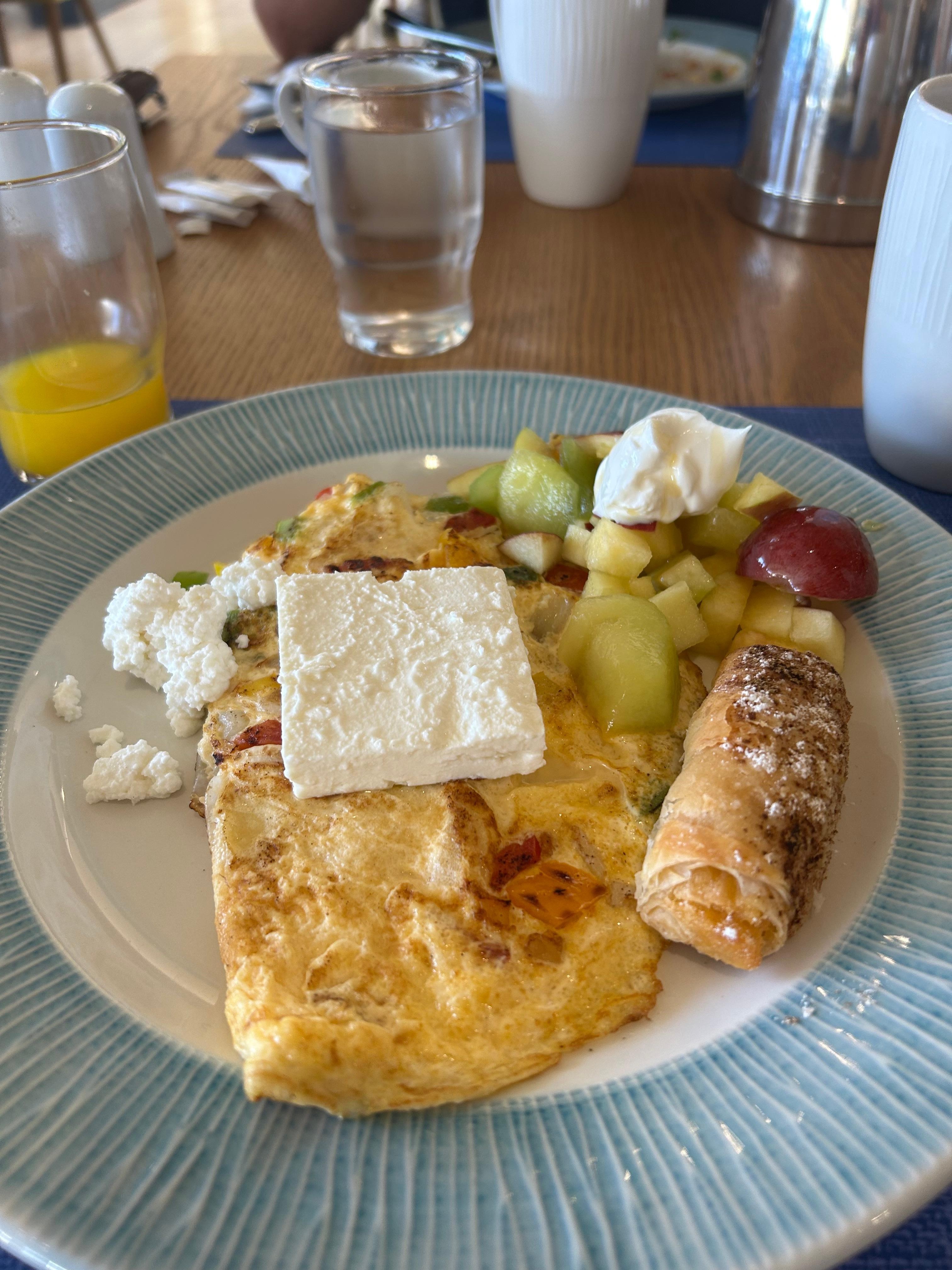 Delicious breakfast buffet.