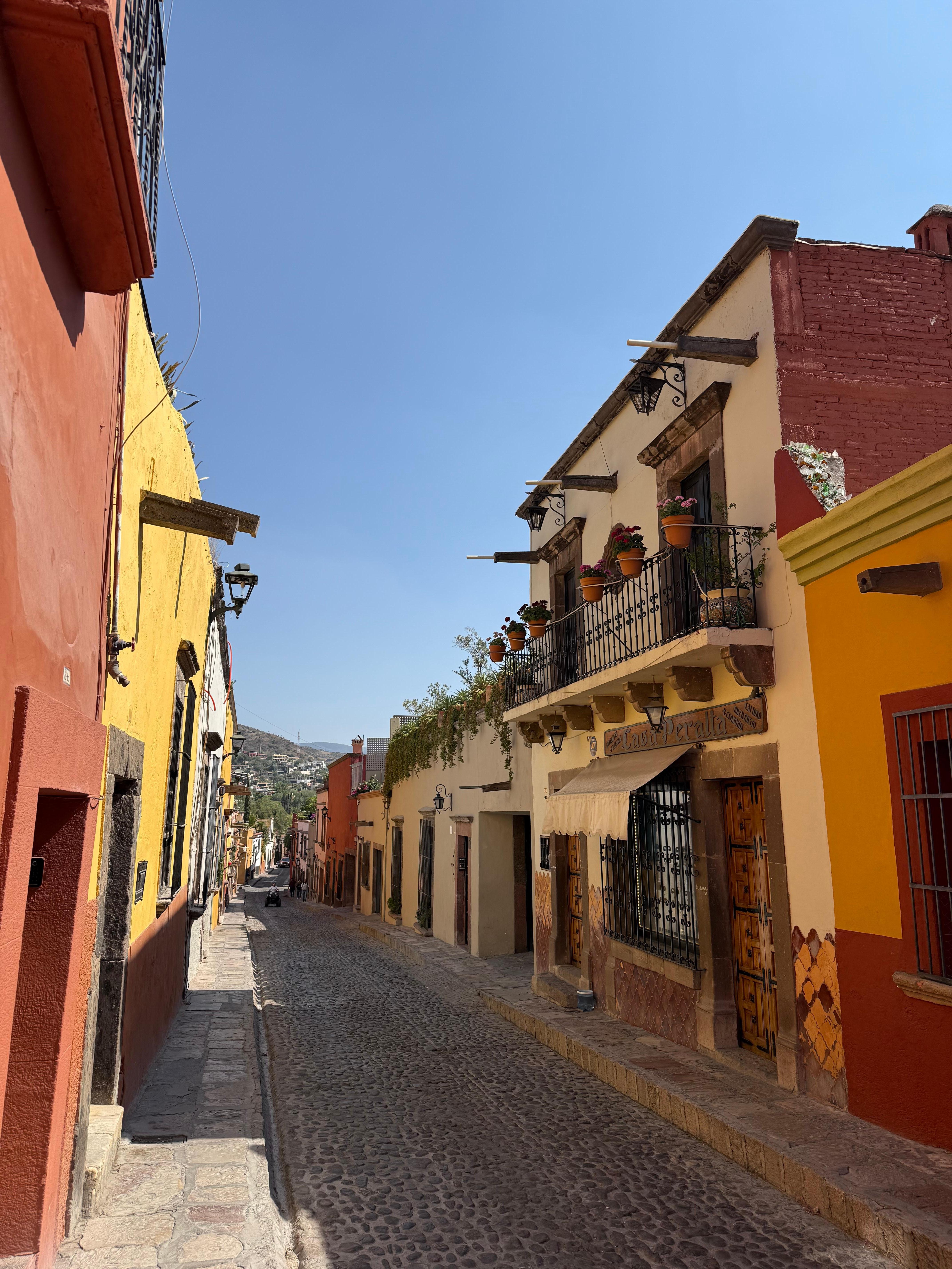 Street outside Sollano 34