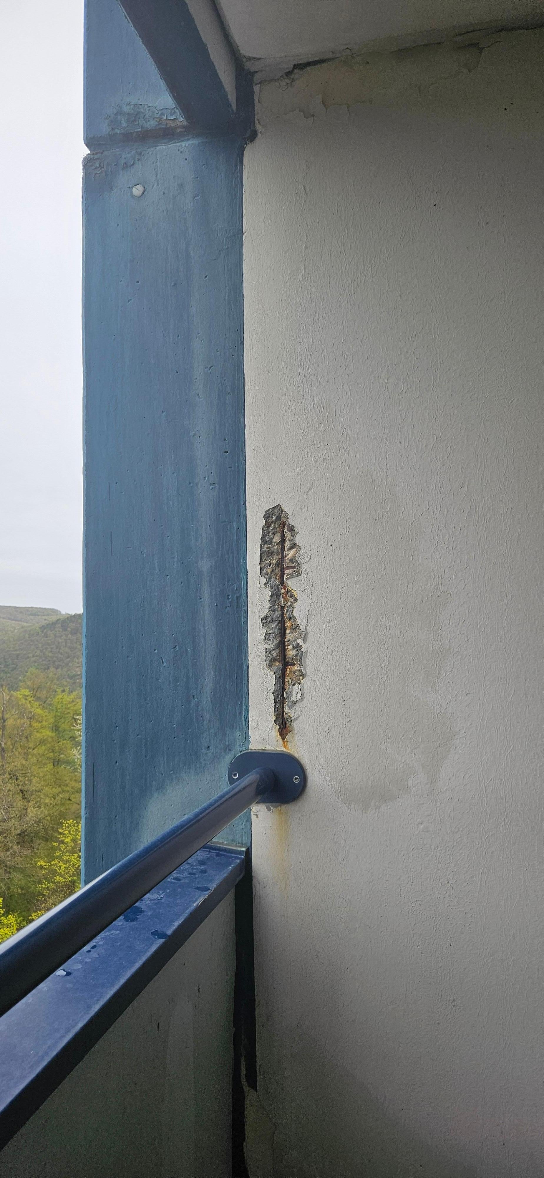 so sieht der Balkon aus 