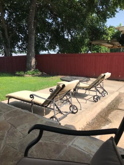 A nice area to sunbathe or just lounge.
