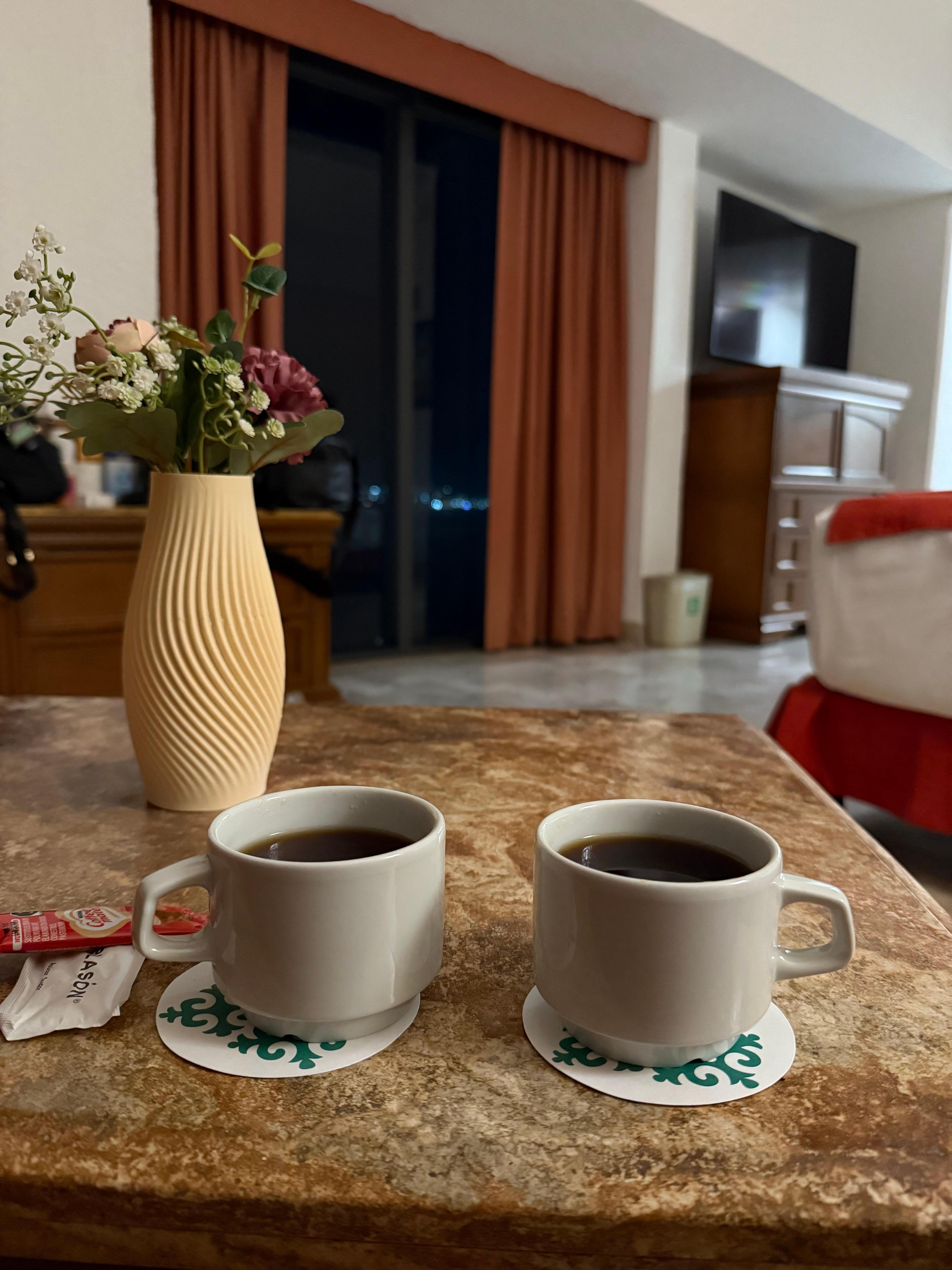 Cortesía de café de bienvenida. Junior suit 