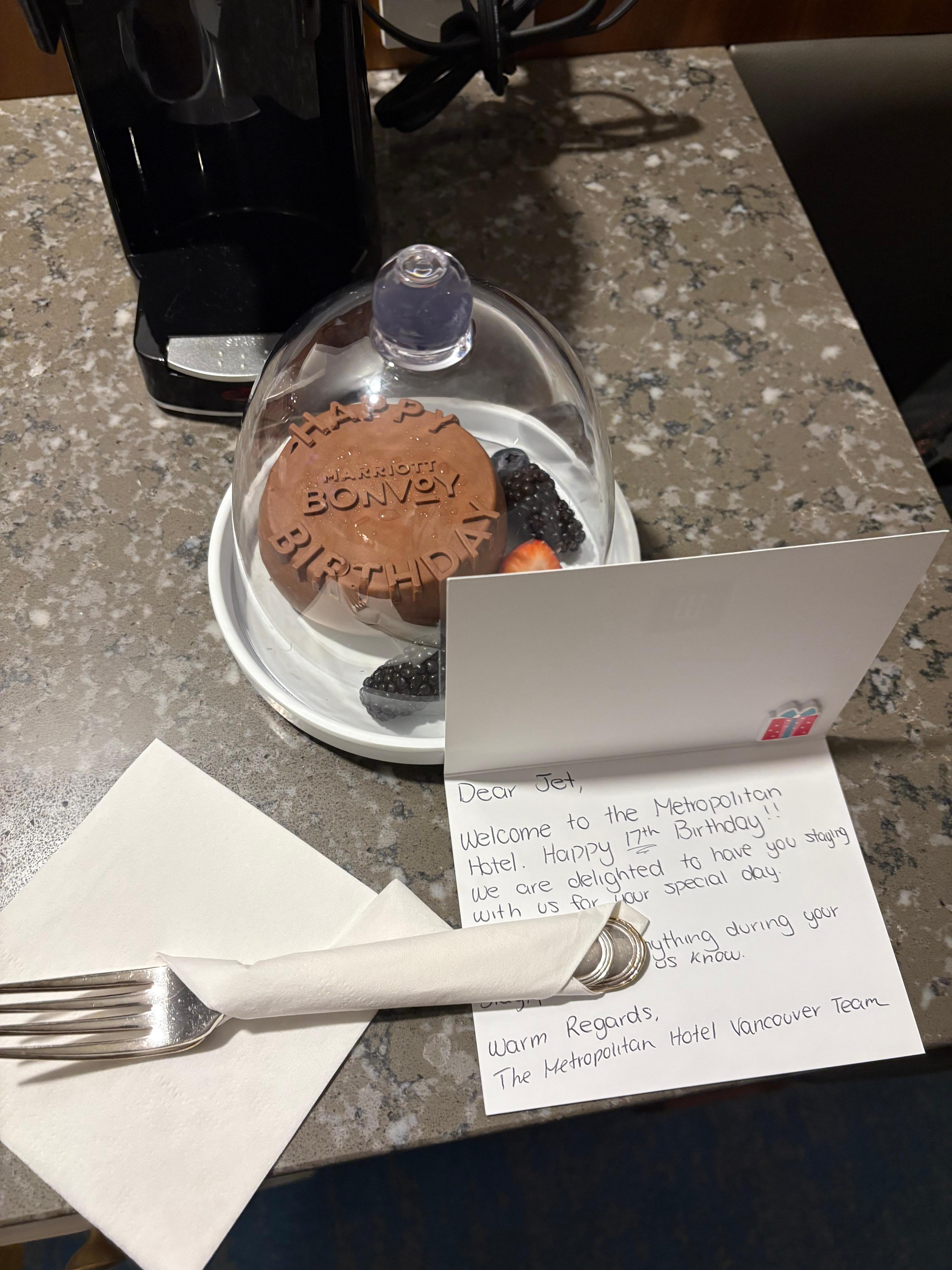 Staff surprised us with a birthday treat 💓