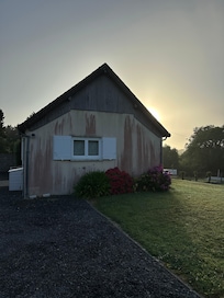 The cute cottage! Home away from home!