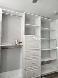 The women's dream closet with mirriors