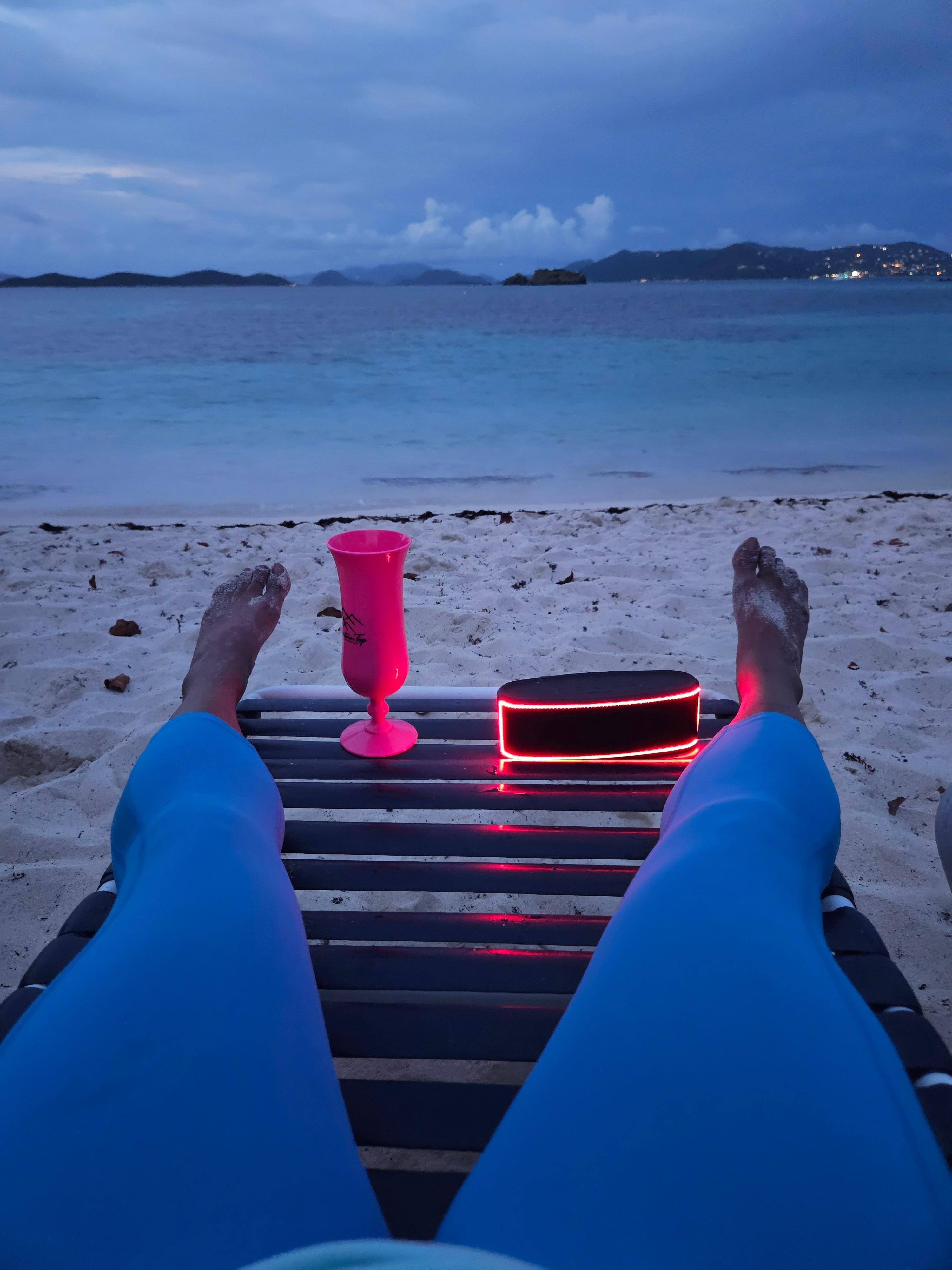 Provided these wonderful cups to make your cocktails on the beach