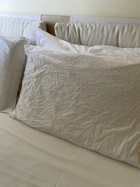 Linge de lit repassé en partie