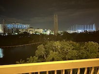 Out King bedroom with a balcony view 5th floor❤️