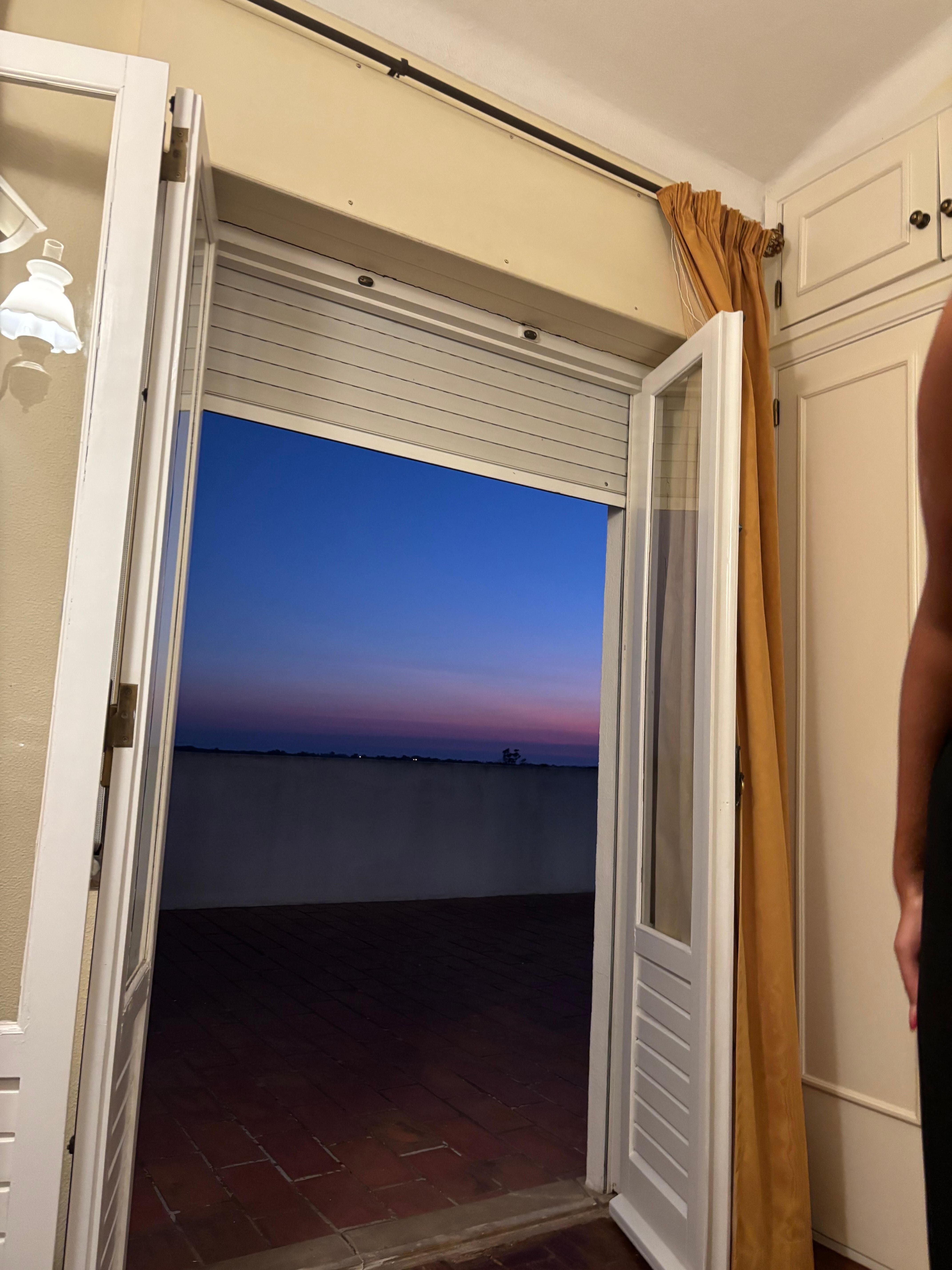 Les couchées de soleil, aperçu en étant dans le lit 😍