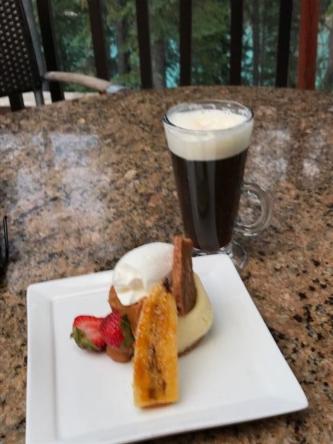 Emerald Lake lodge coffee and cheesecake