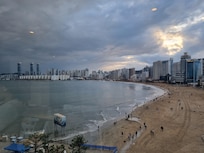 펜션 전면뷰입니다.