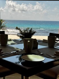 Vista do restaurante Távola