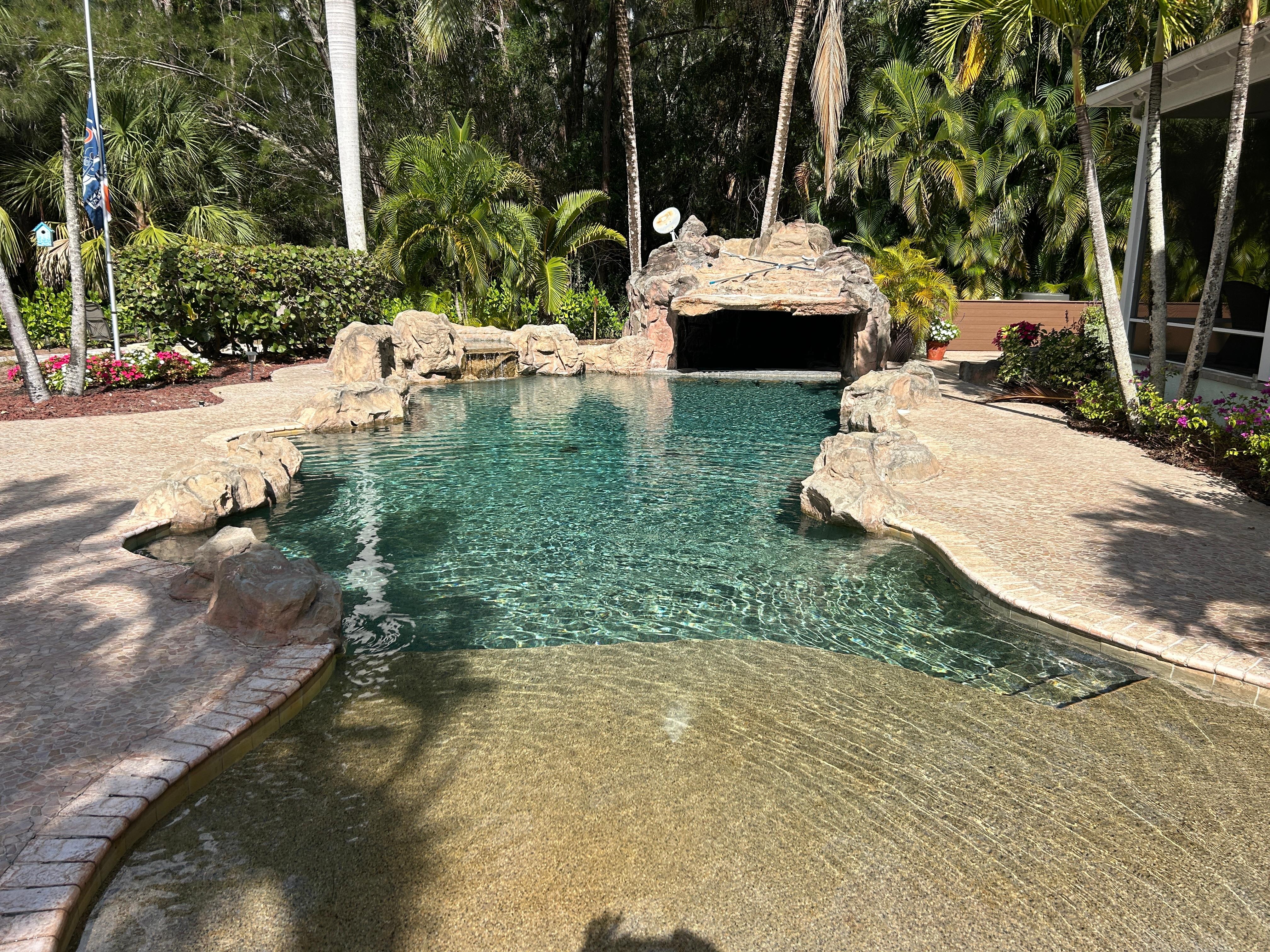 The pool and hot tub. 