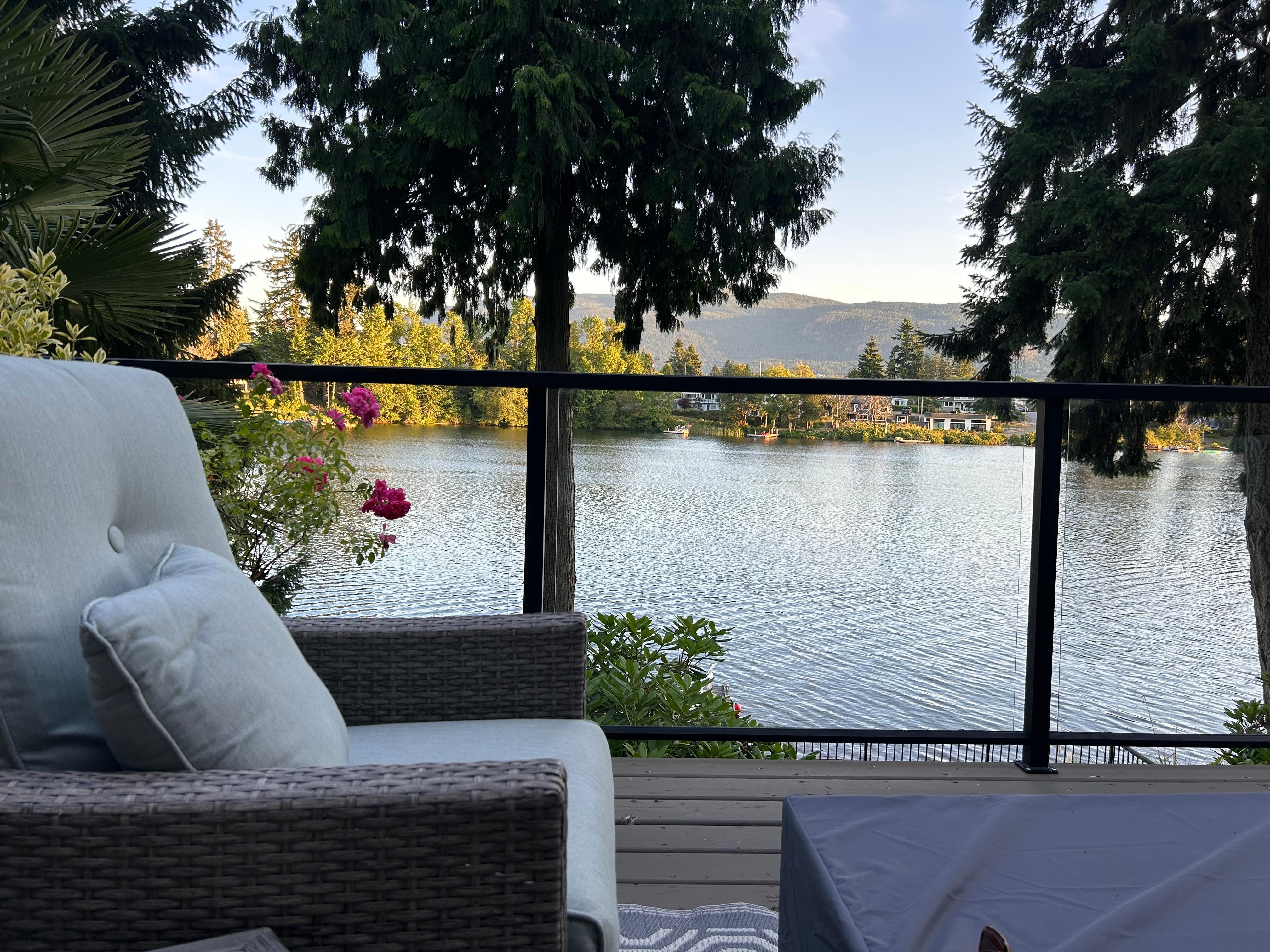 Another great place to soak up the view and relax. 