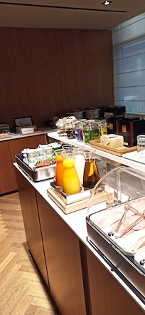 Bufet desayuno