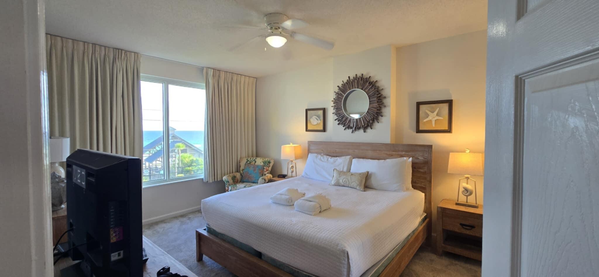 Owners Suite exactly as described. Clean, airy and very spacious. Bed was super comfortable.