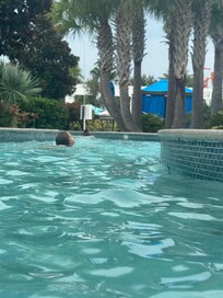 Lazy river