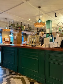 Pub