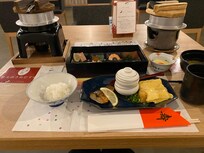 両側にお釜が二つ。
1人で必死に食べた😅