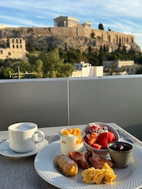Wonderful breakfast with an amazing view!
