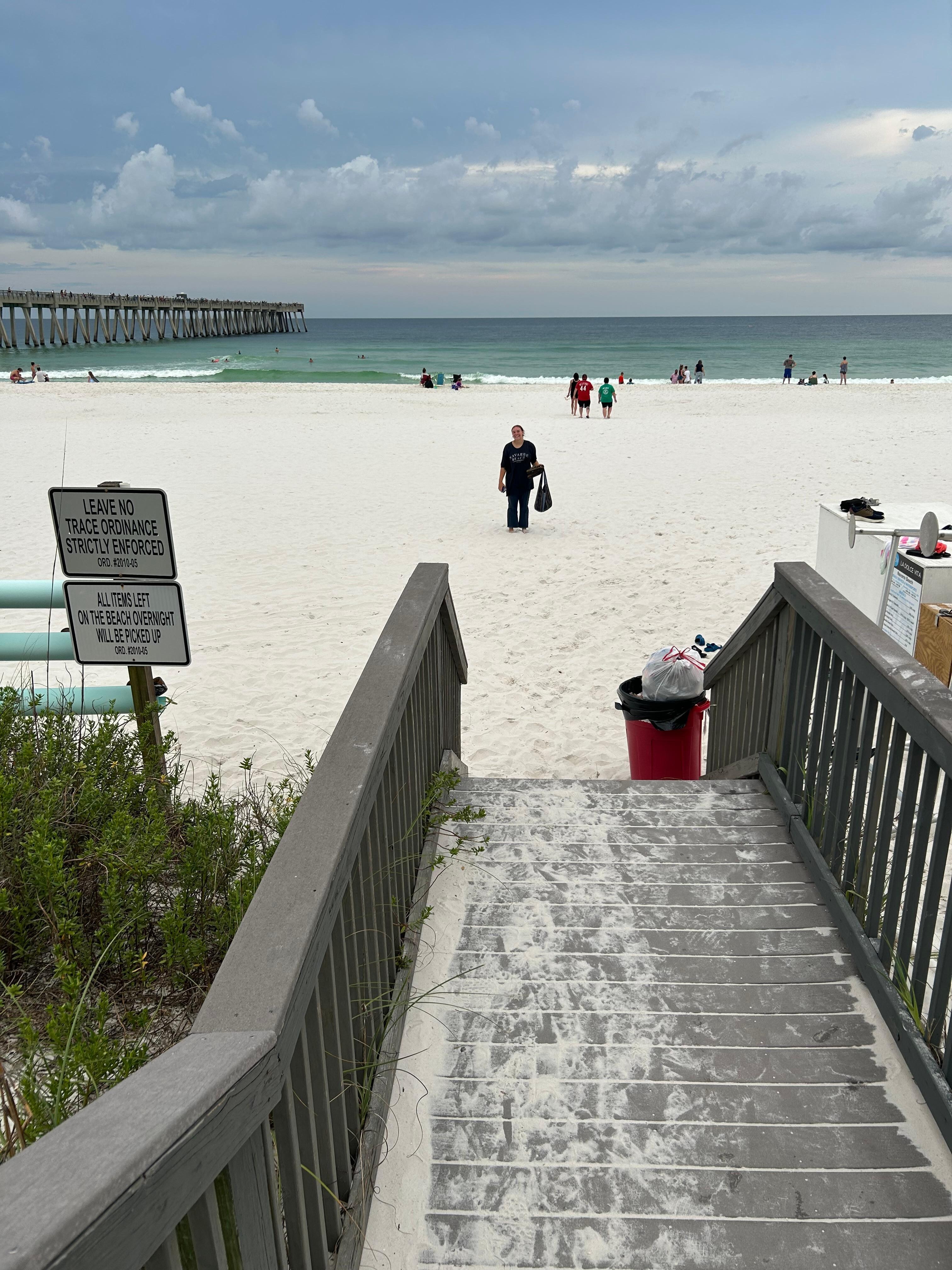 Access to the beach. Lovely white sand.