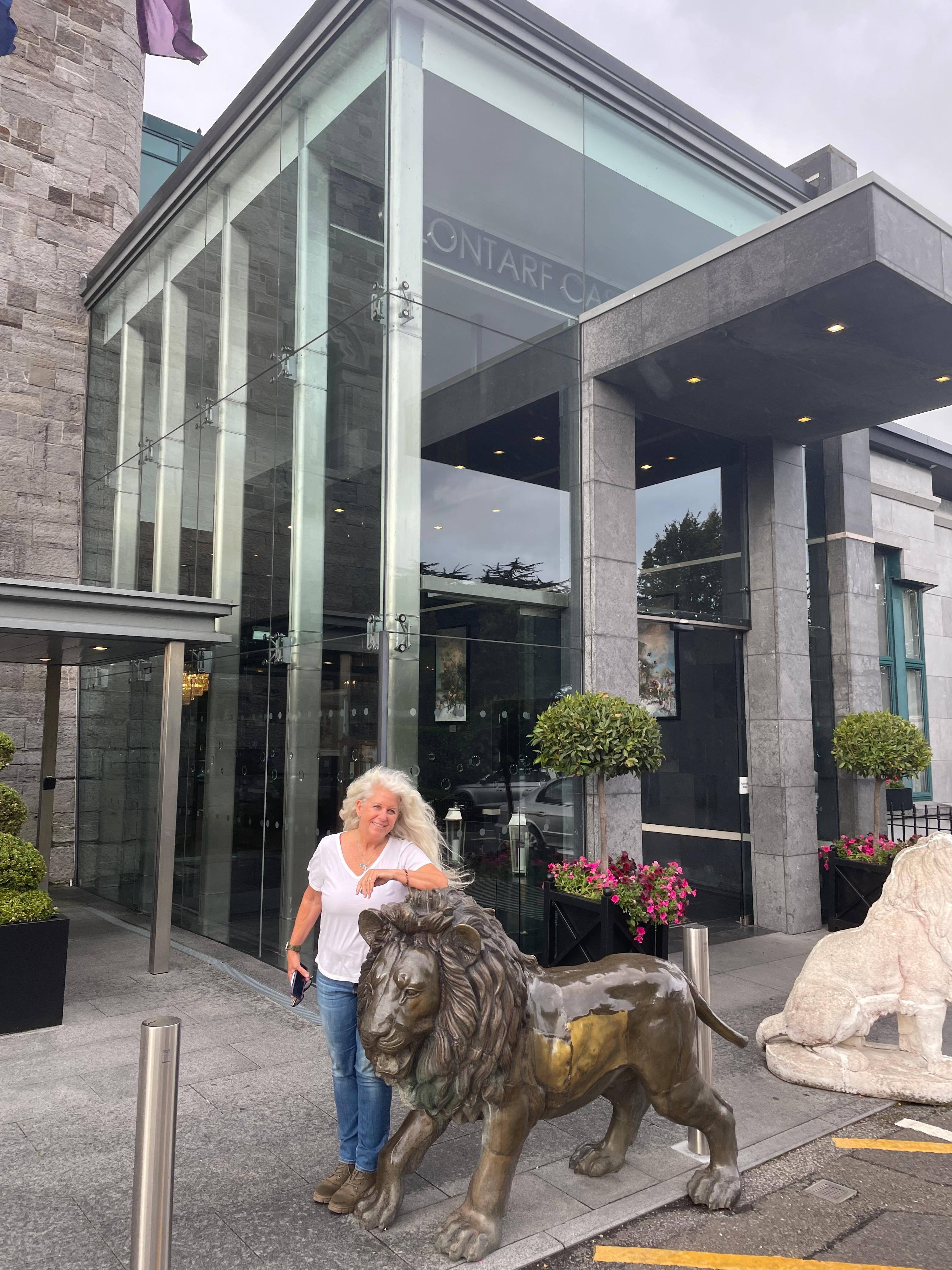 beautiful dau in front of the Clontarf!