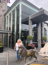 beautiful dau in front of the Clontarf!