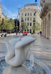 Sculpture in nearby square