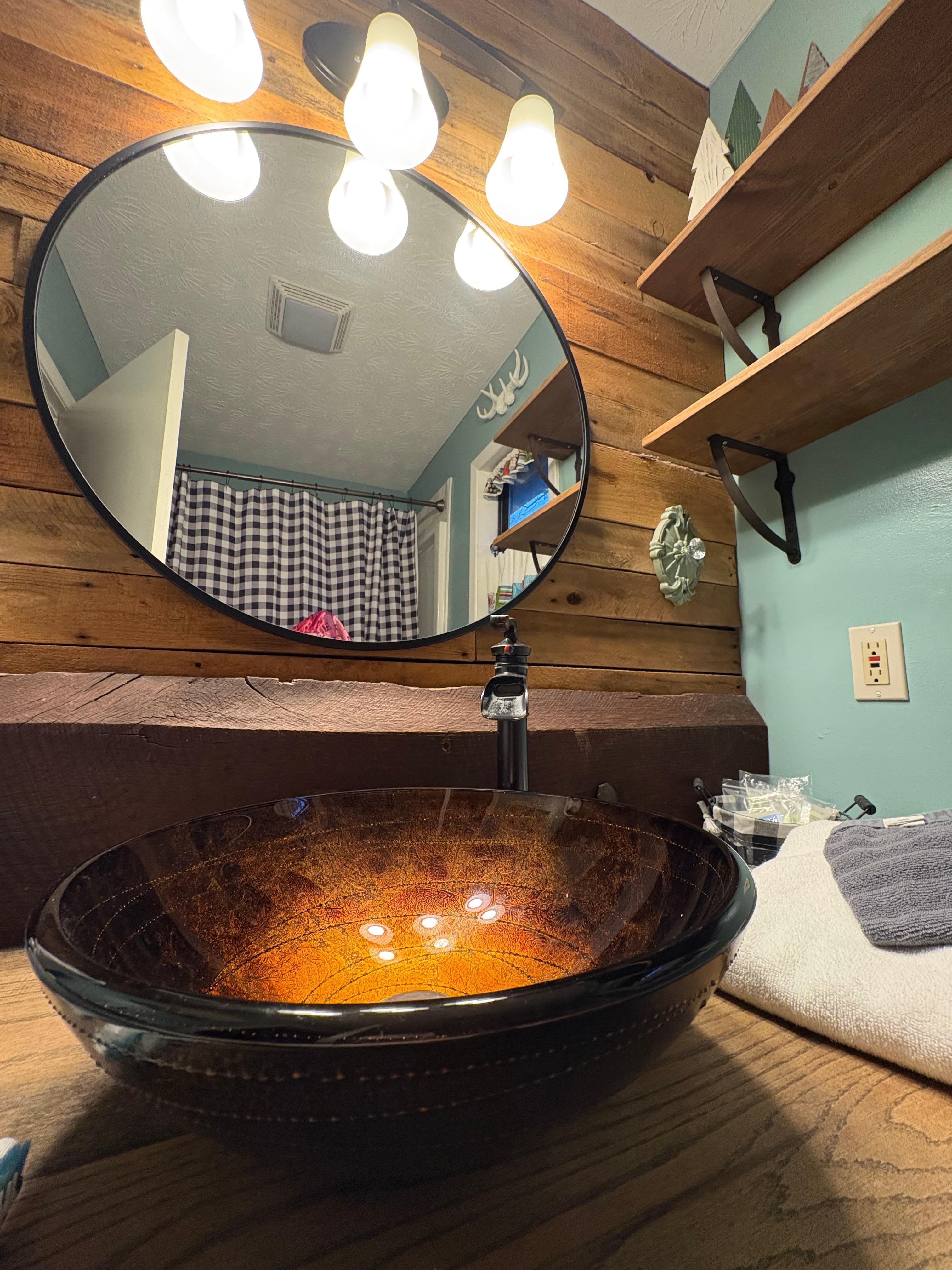 The Bathroom is aesthetically beautiful 