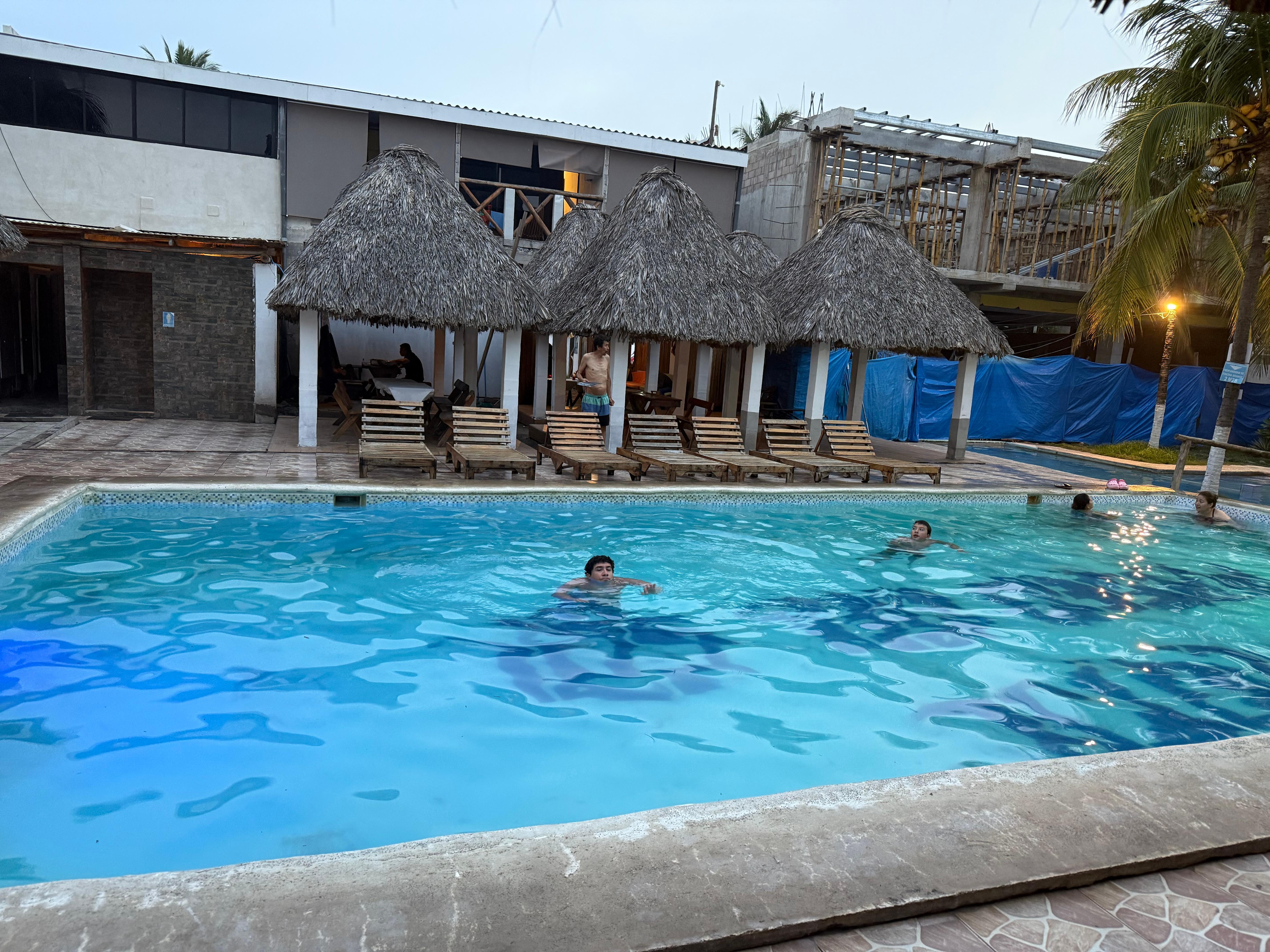 Pool 