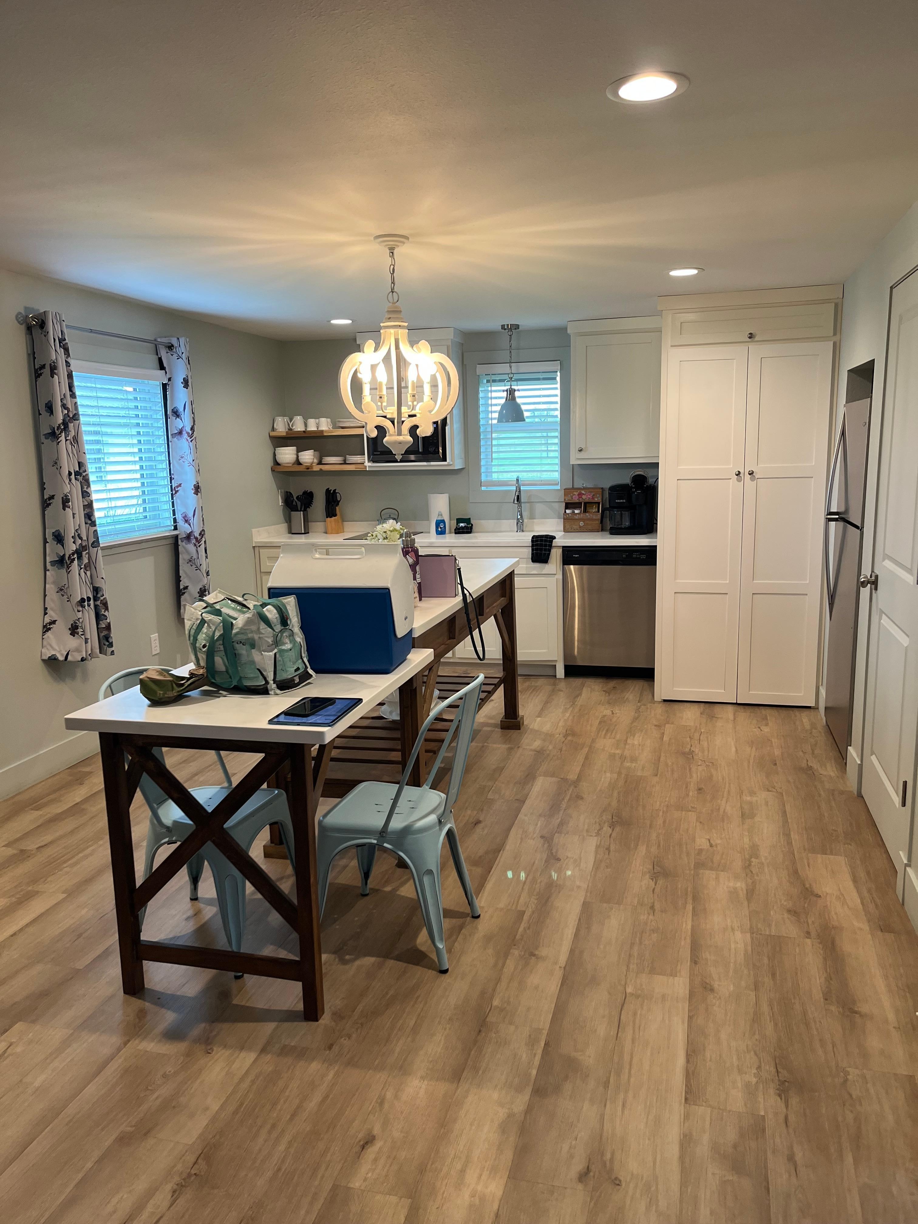 There is no oven other than the microwave/convection oven. If you plan on cooking, bring your extras like foil, saran wrap… also, there was no salt and pepper