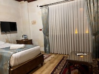 Lower floor of the duplex suite(208)