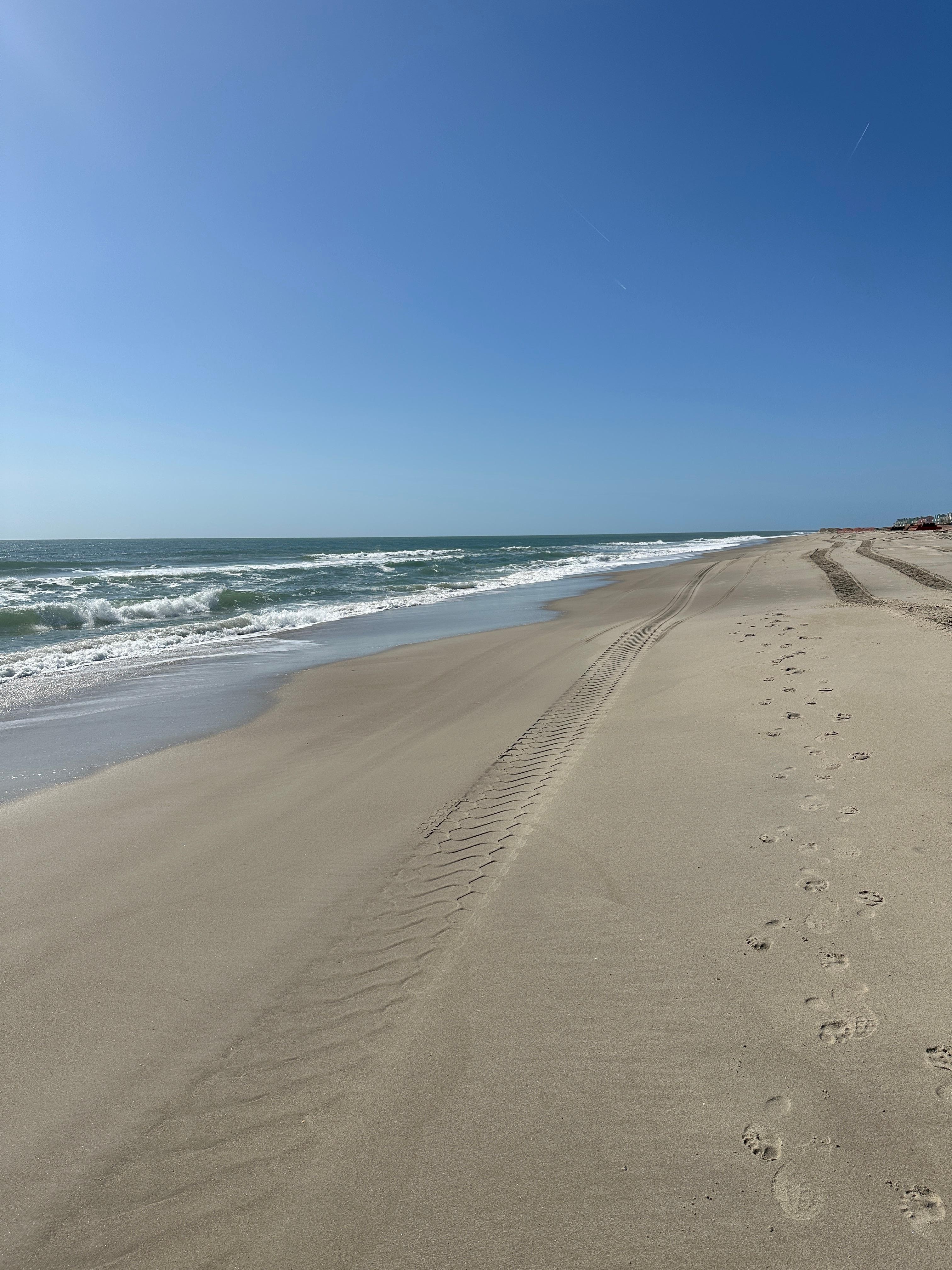Wide sandy beach that was almost completely empty 