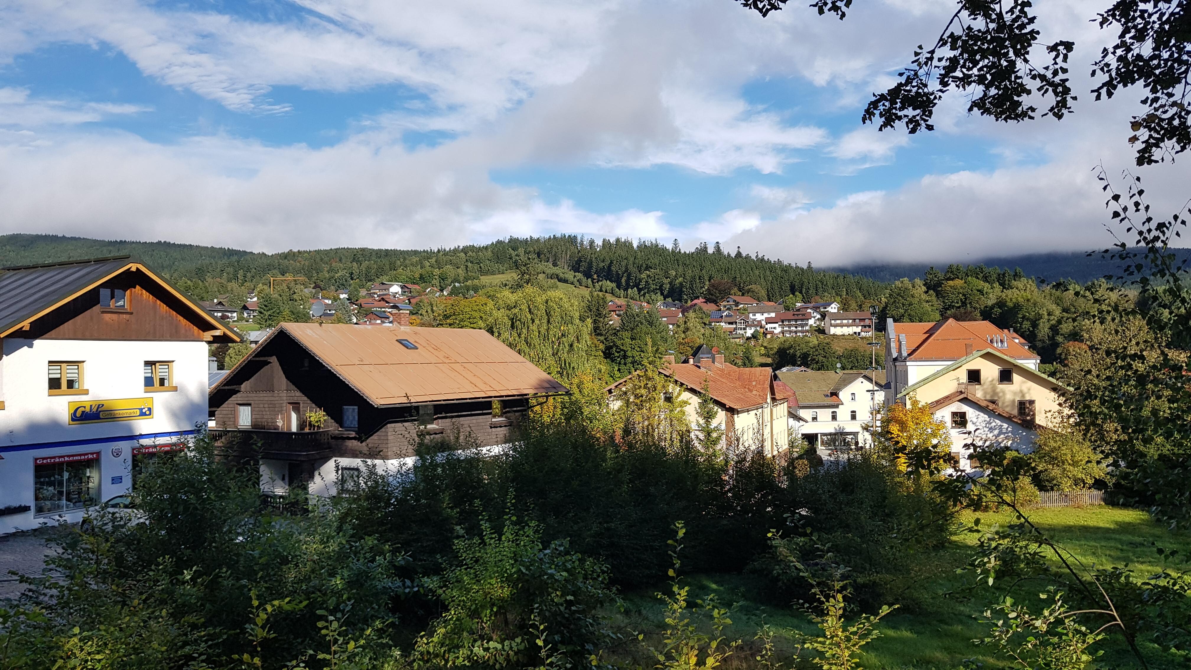 vom Grenzbahnhof auf Eisenstein gesehen