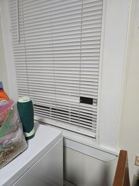 Most of the blinds were like this.