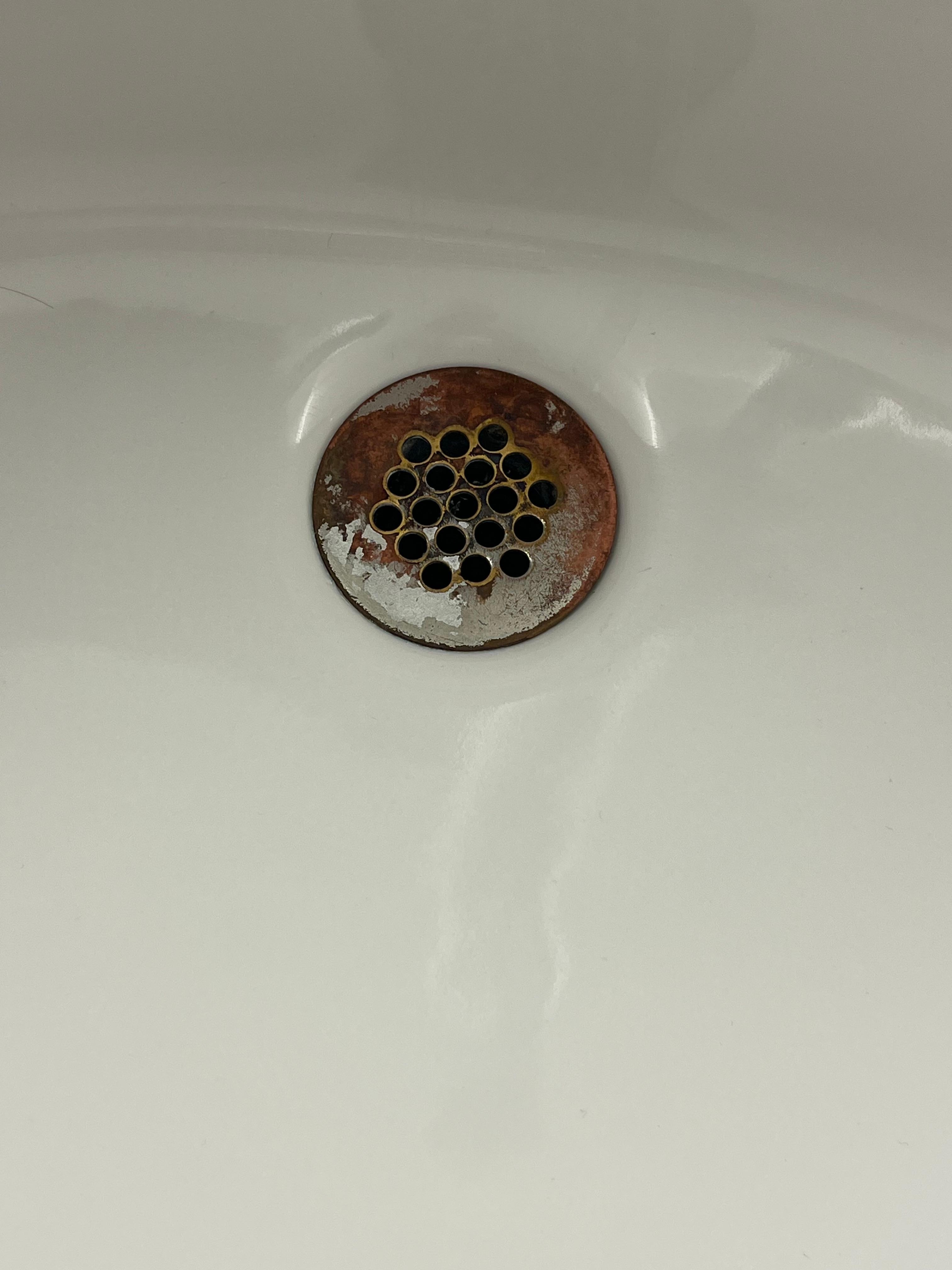 Rusty sink drain