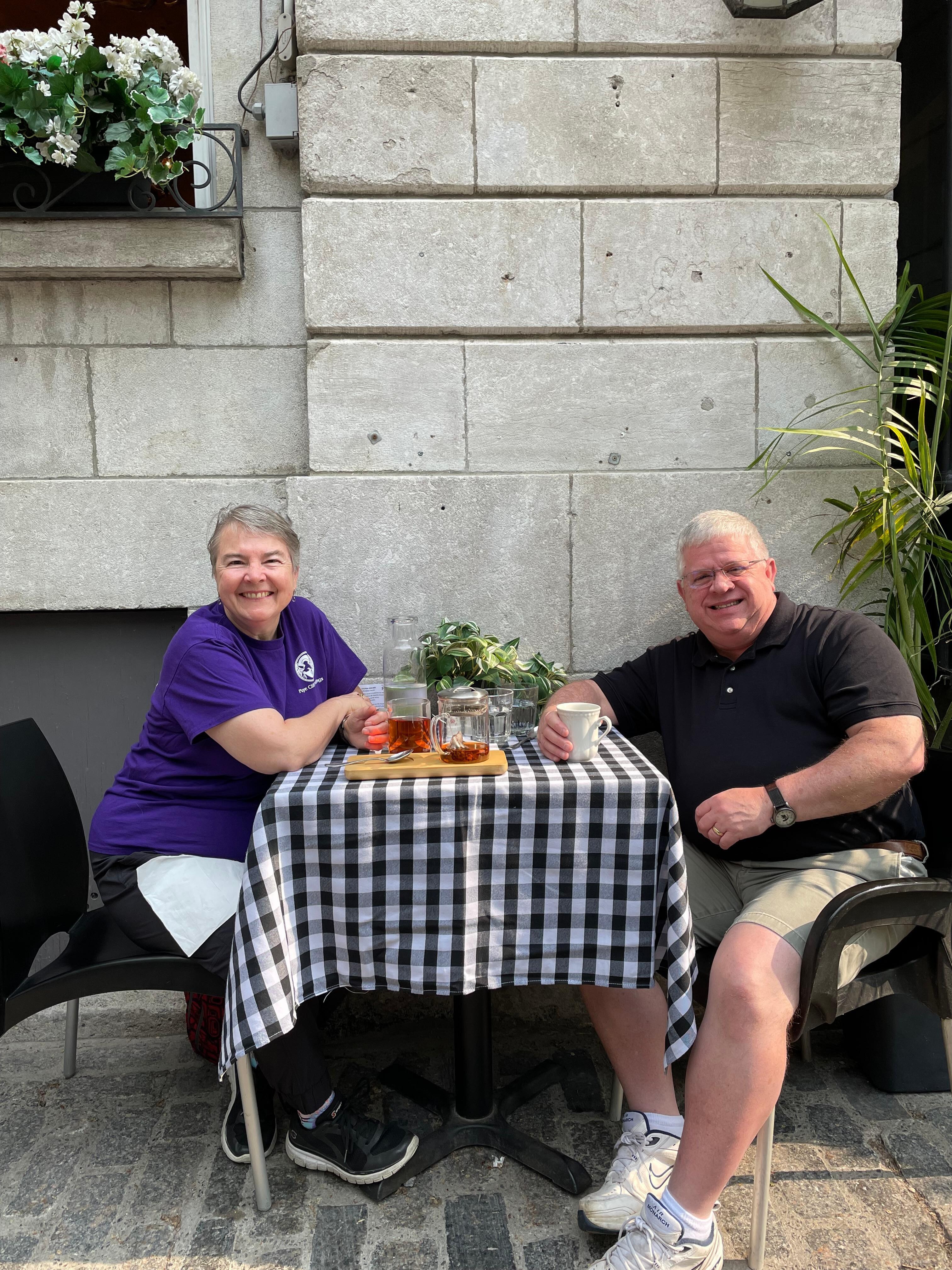 Notre premier petit dejeuner a l’Auberge