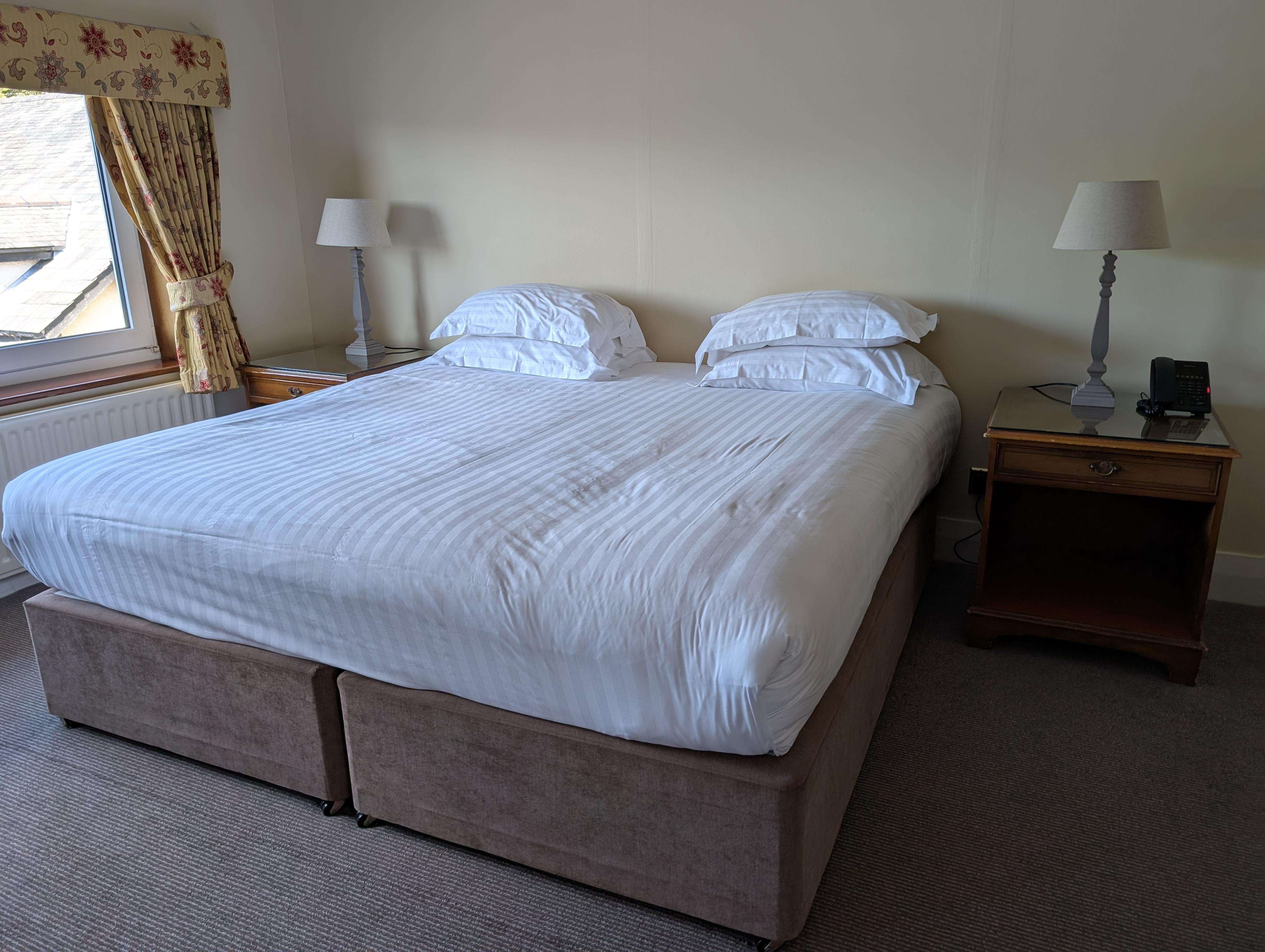 King-Size Bed