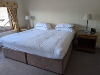 King-Size Bed