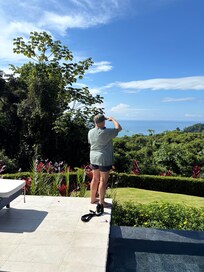 Infinity pool looking out over Pacific Ocean