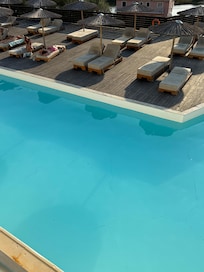 glas on the pool that was broken