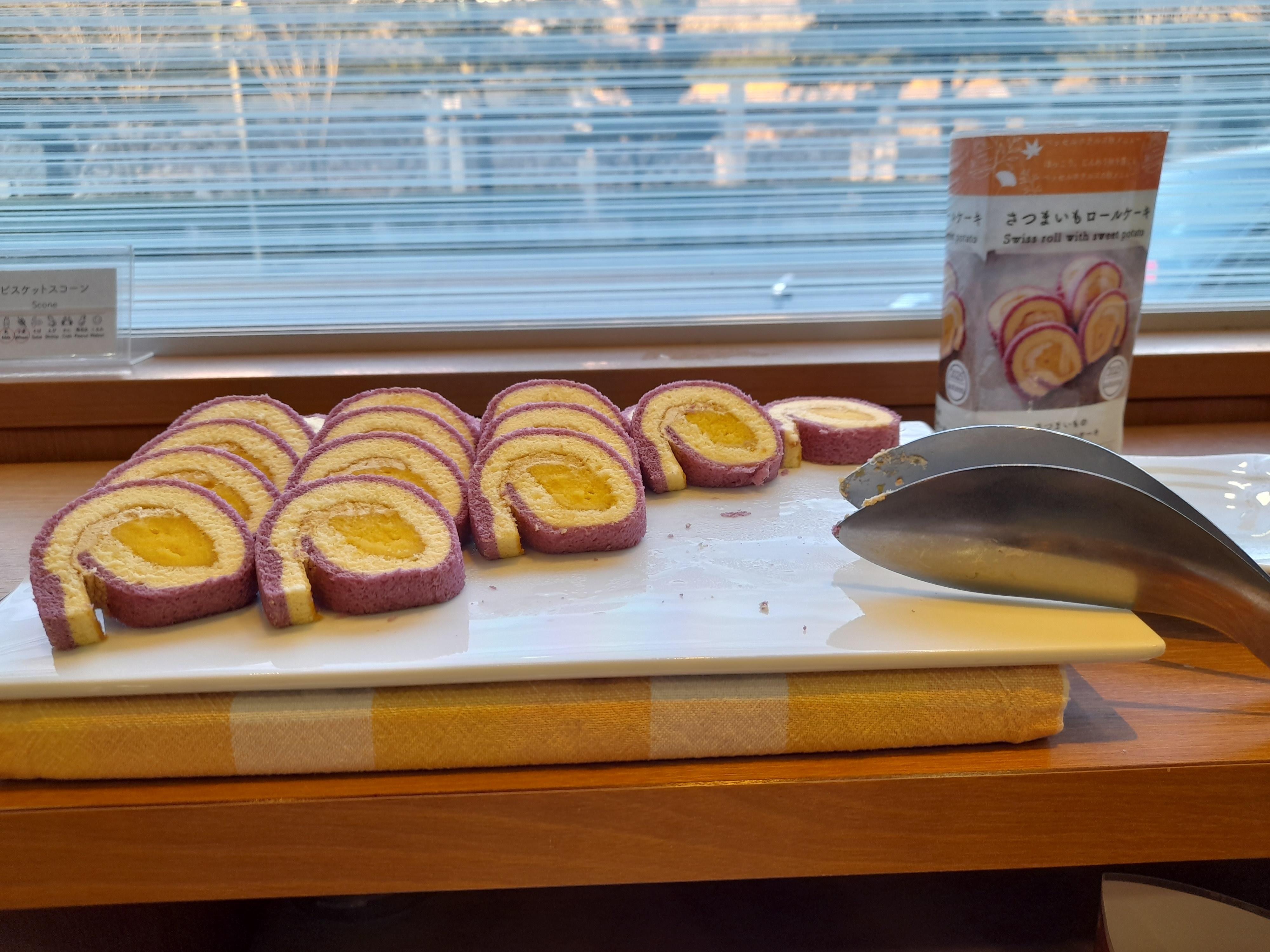 Breakfast, Swiss roll with sweet potato